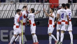 特别是后防 特别是后防